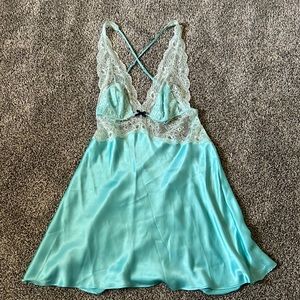 COPY - Brand New VS Slip